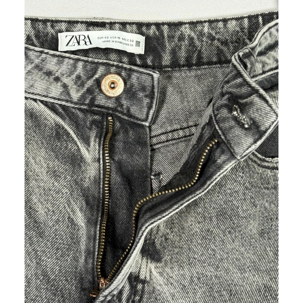 Zara Women's Black High Waisted Straight Leg Denim Jeans Raw Hem Size 10 31 x 26 - Picture 3 of 7